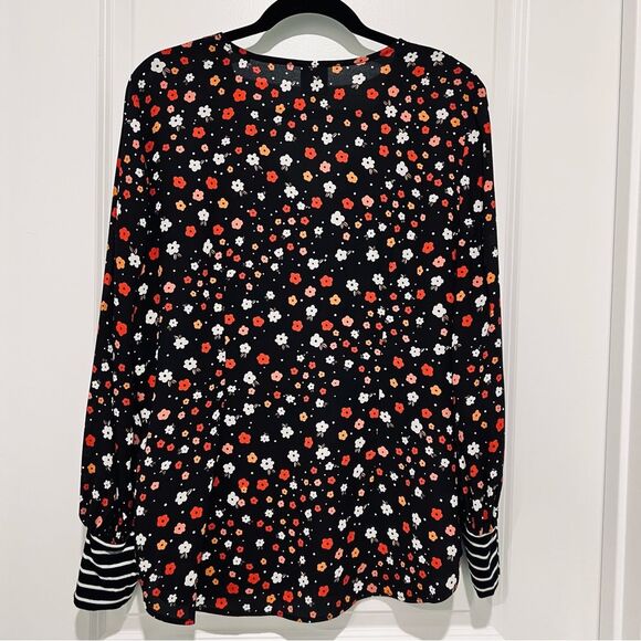 Cabi Women's Cheerful Blouse Sz. Large Floral Print and Striped Cuffs Style 3957 - Picture 12 of 13